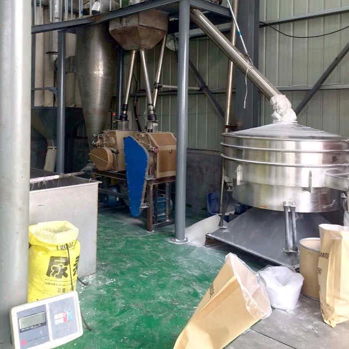 Fertilizers tumbler screening machine
